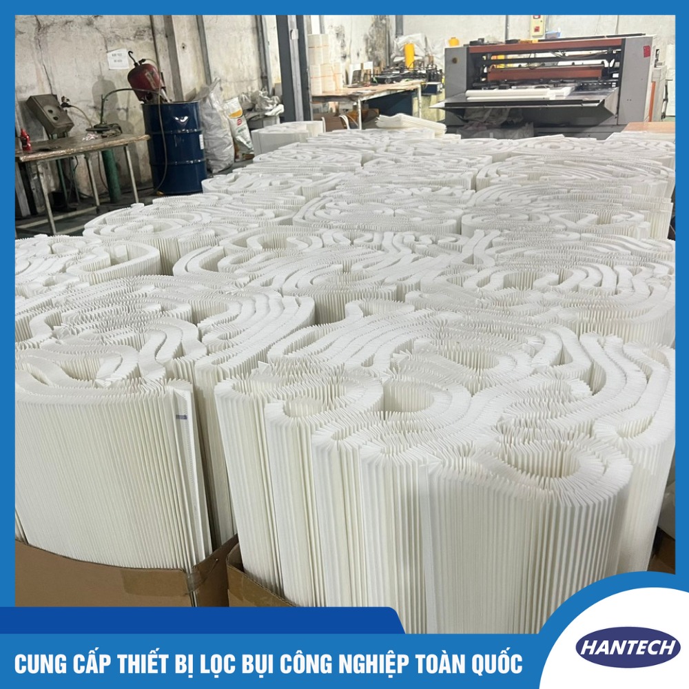 Túi vải lọc bụi công nghiệp – Giải pháp xanh cho môi trường sản xuất hiện đại 544944598 646254778521444 8099955005901687158 n
